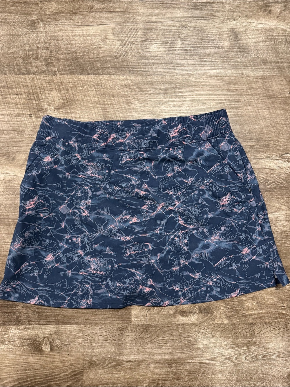 Columbia PFG Tidal Sands Printed Skort Large